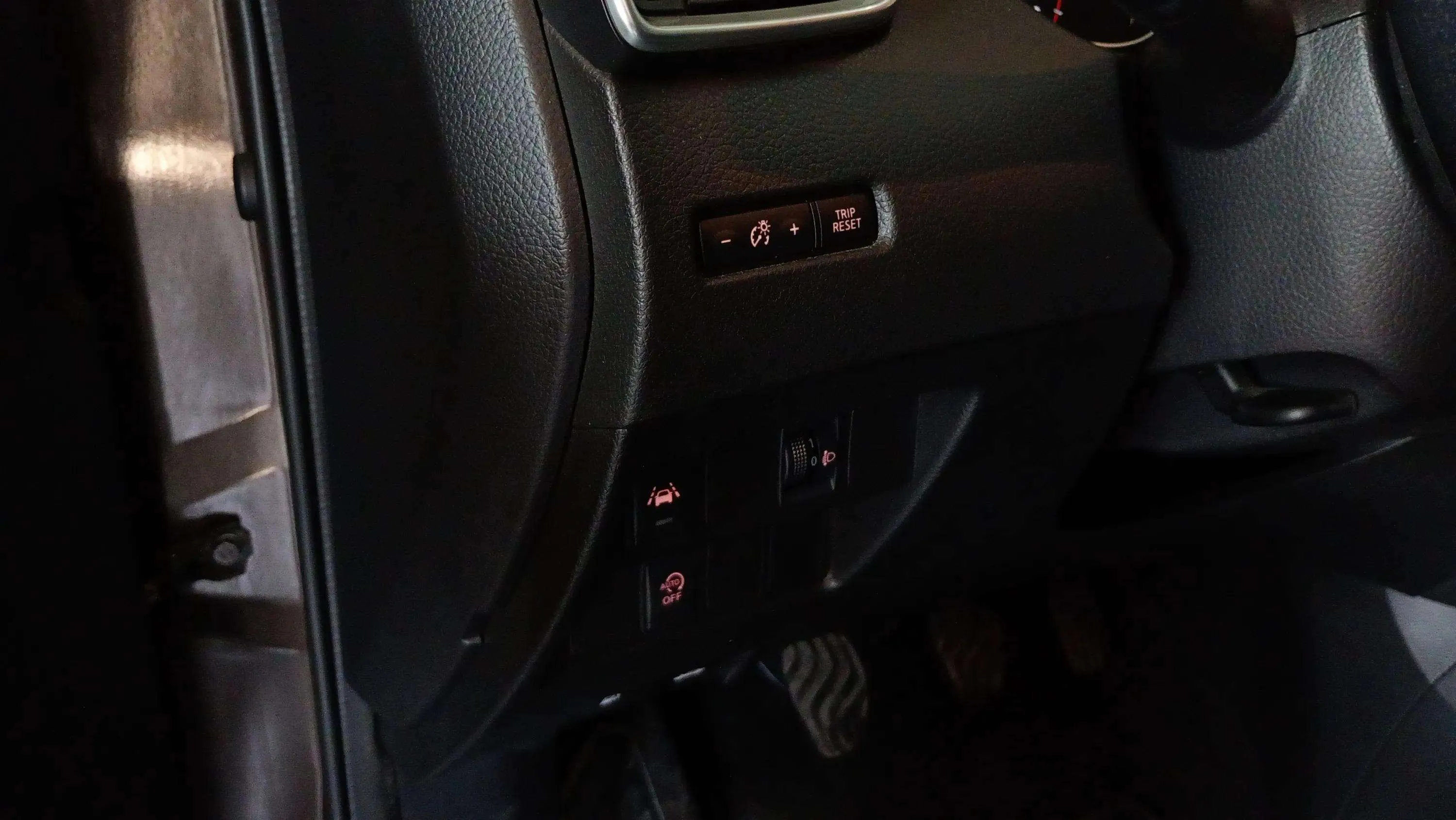 Nissan Qashqai DIG-T N-Connecta - foto 19