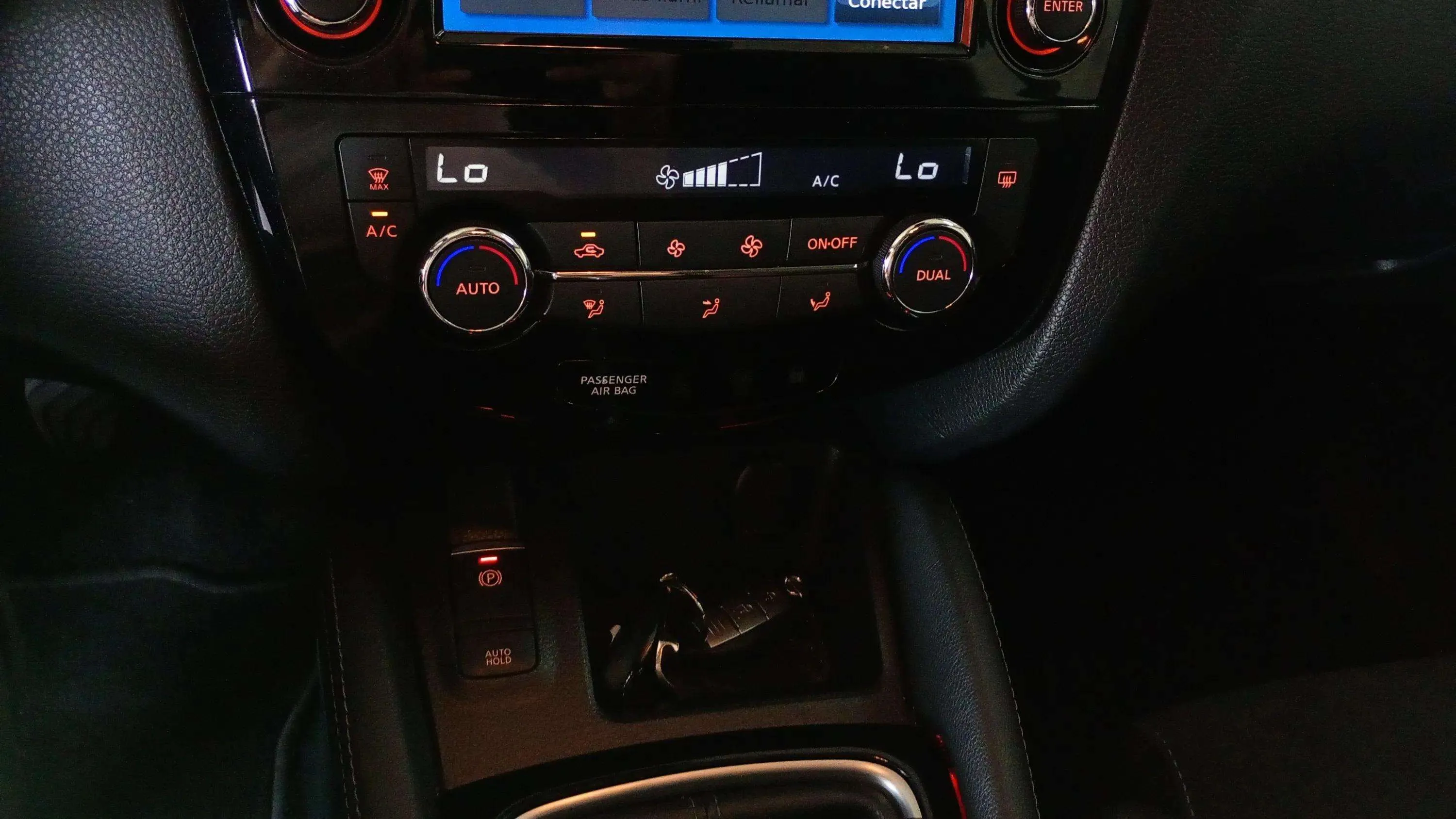 Nissan Qashqai DIG-T N-Connecta - foto 20