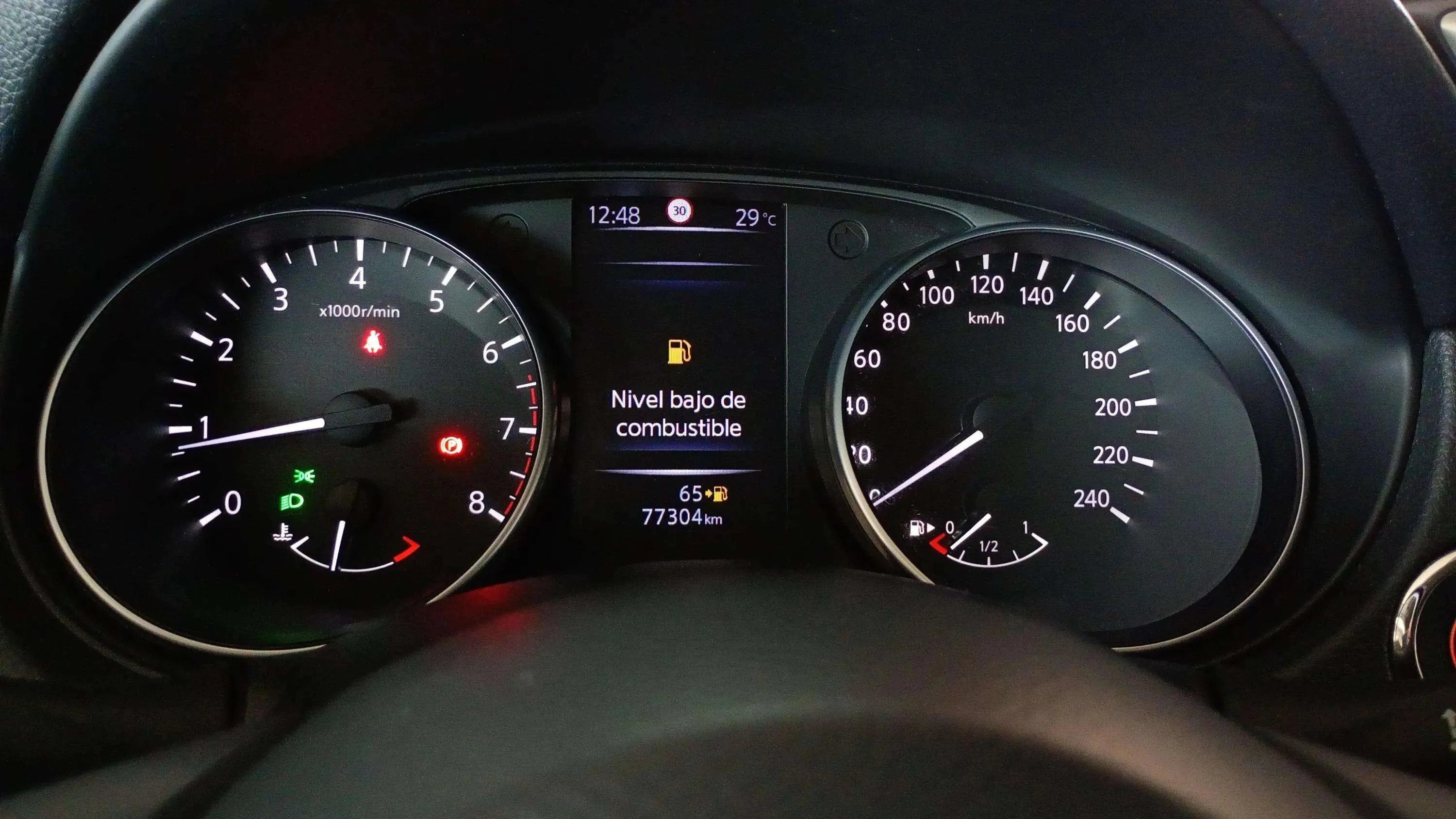Nissan Qashqai DIG-T N-Connecta - foto 14
