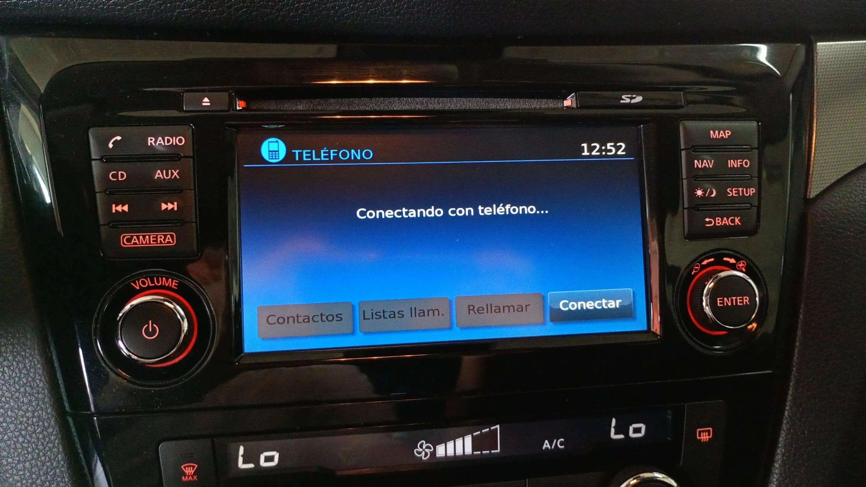 Nissan Qashqai DIG-T N-Connecta - foto 23