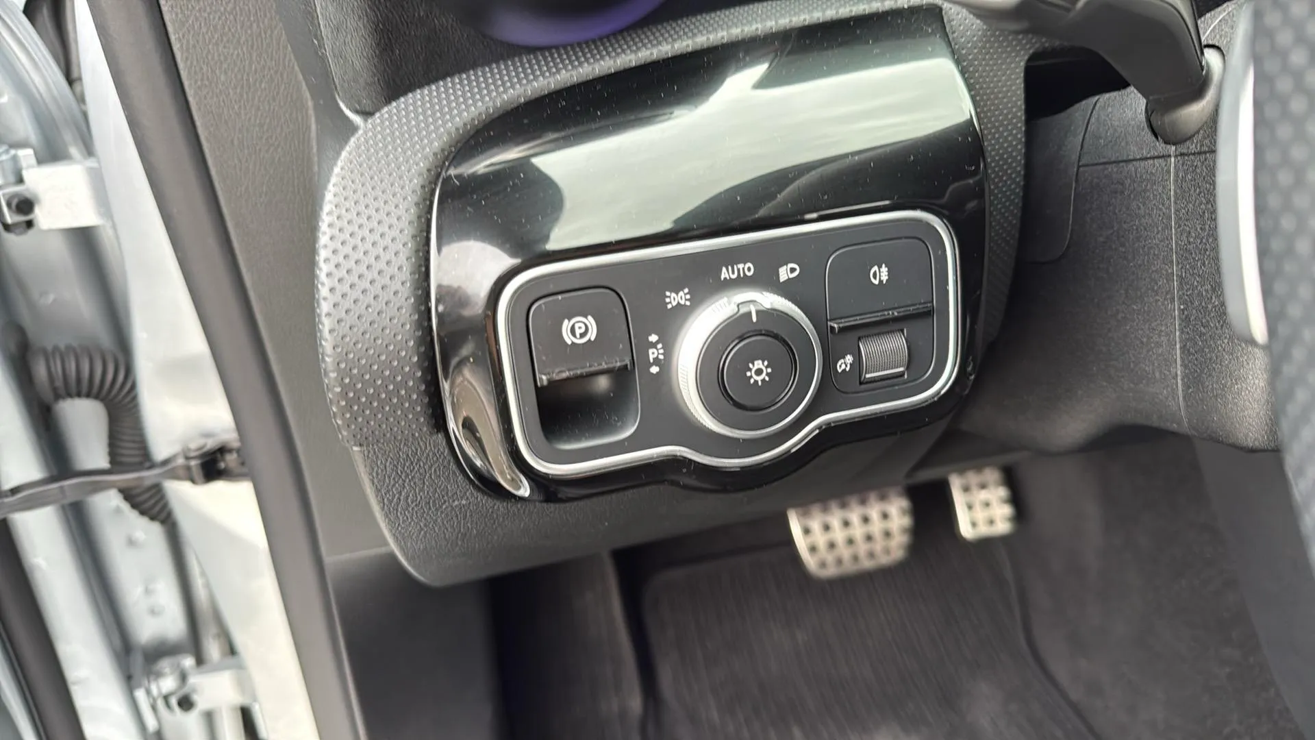 Mercedes-Benz CLA 220 D DCT - foto 19