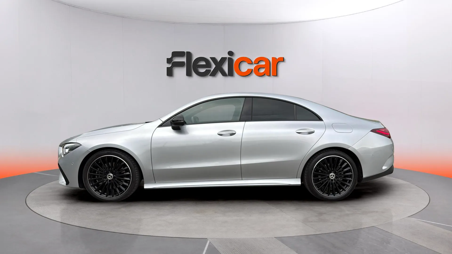 Mercedes-Benz CLA 220 D DCT - foto 6