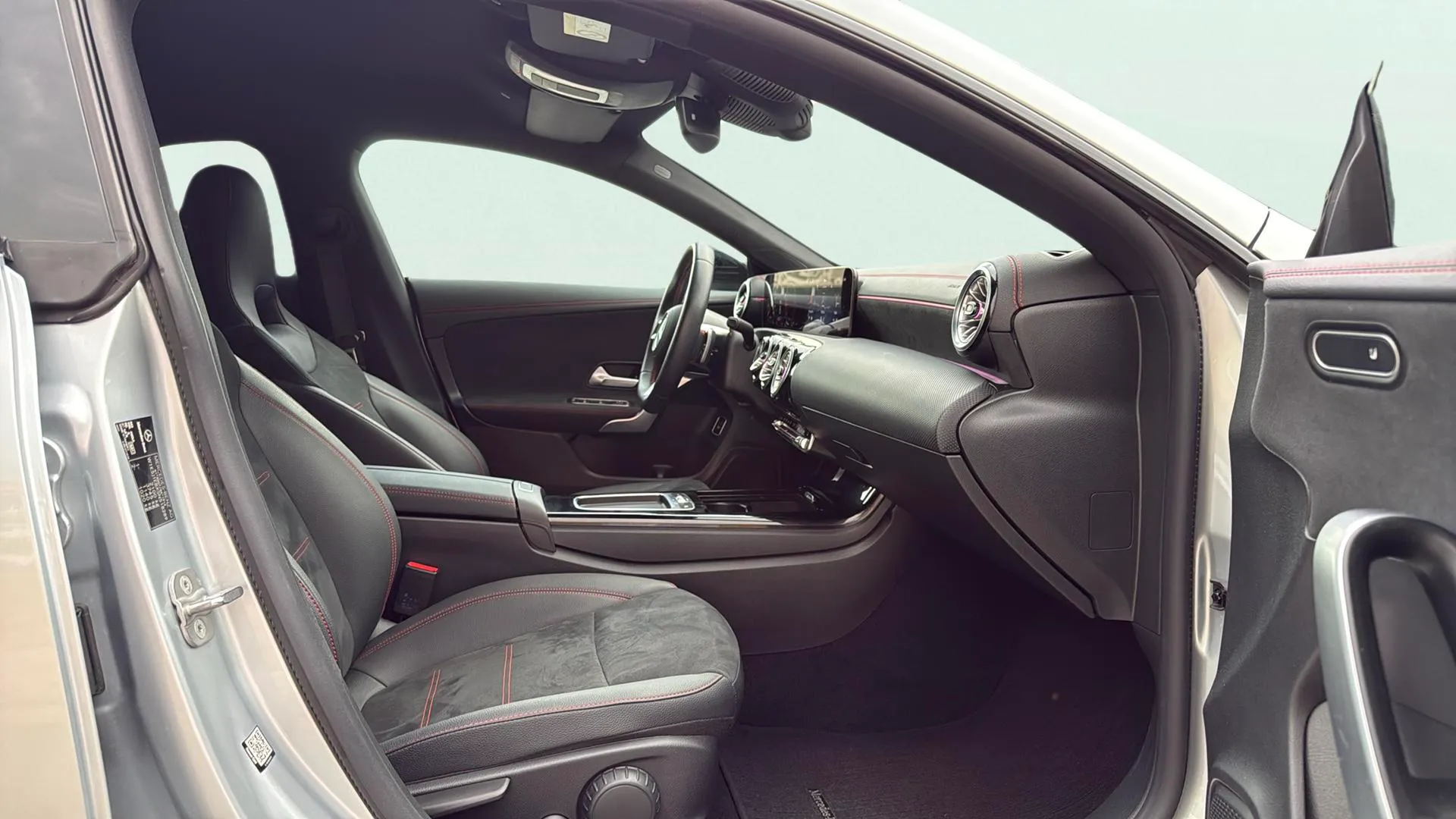 Mercedes-Benz CLA 220 D DCT - foto 26