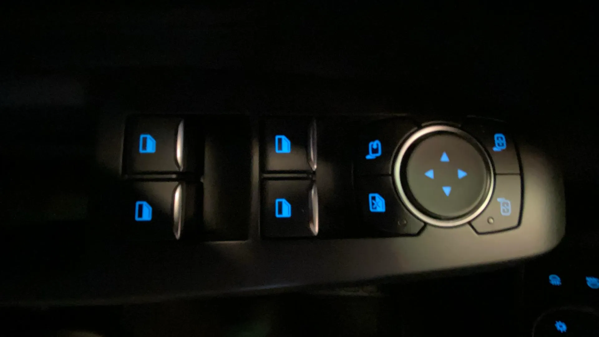 Ford Focus 1.5 EcoBlue Trend+ - foto 33