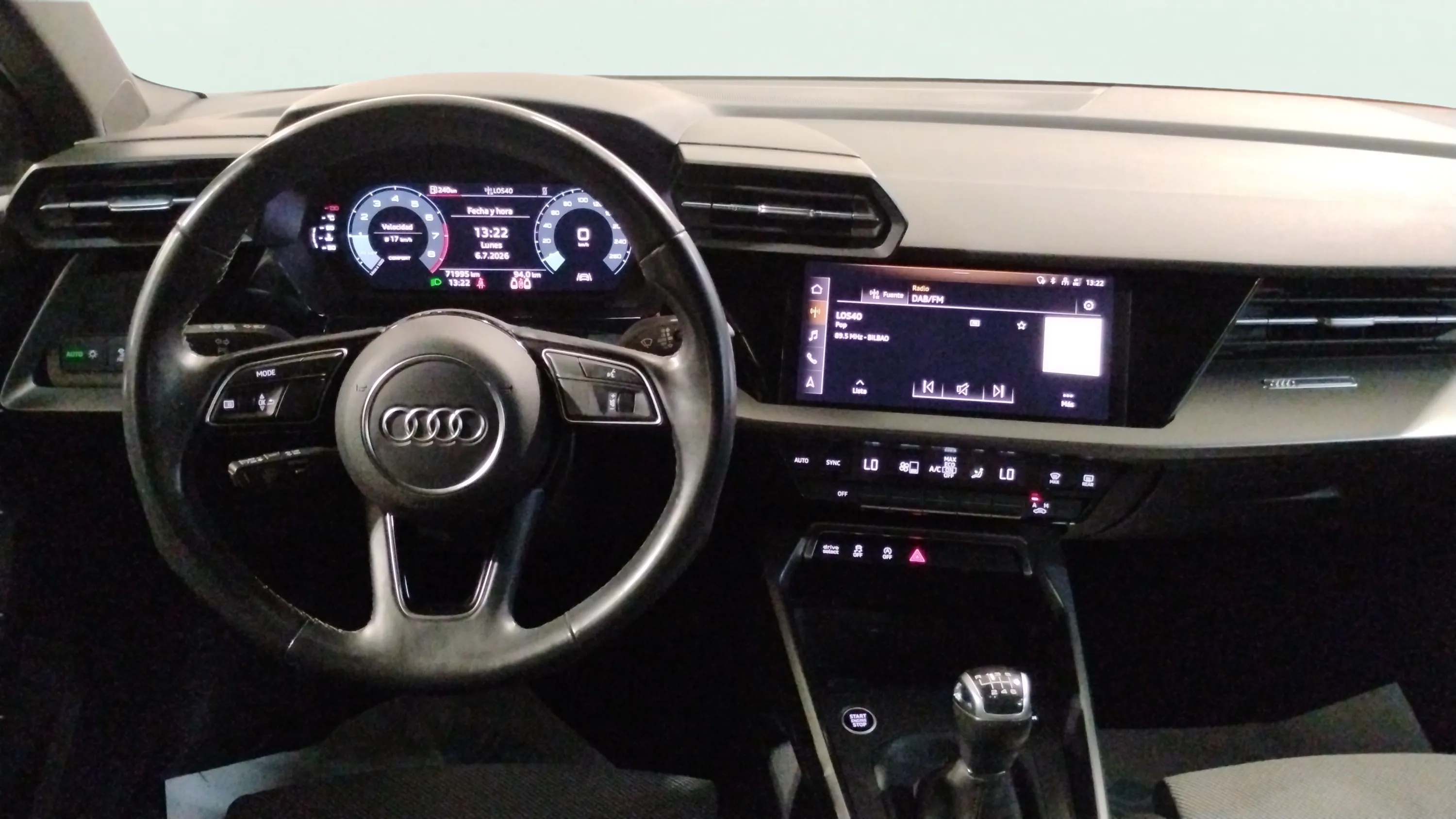 Audi A3 Sportback 30 TFSI - foto 13