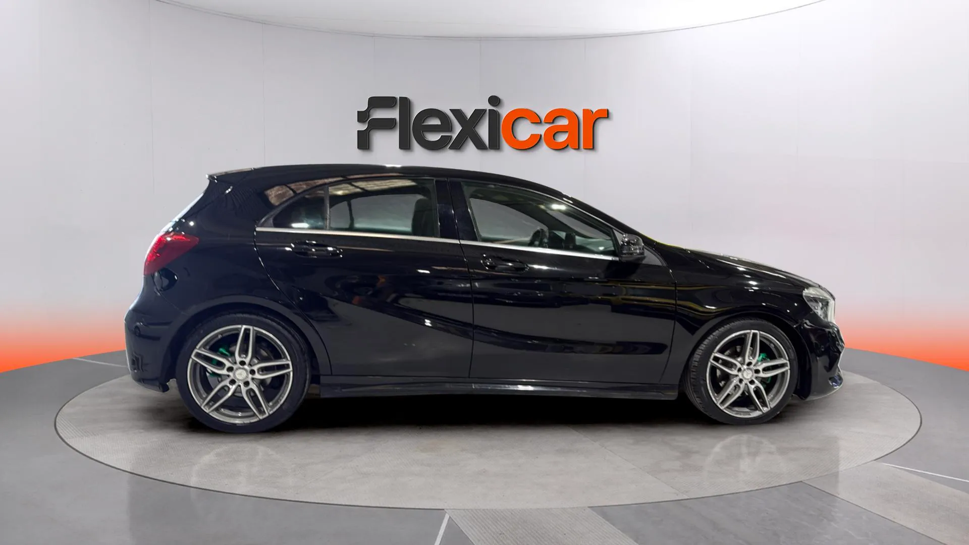 Mercedes-Benz Clase A A 200 d AMG Line - foto 7