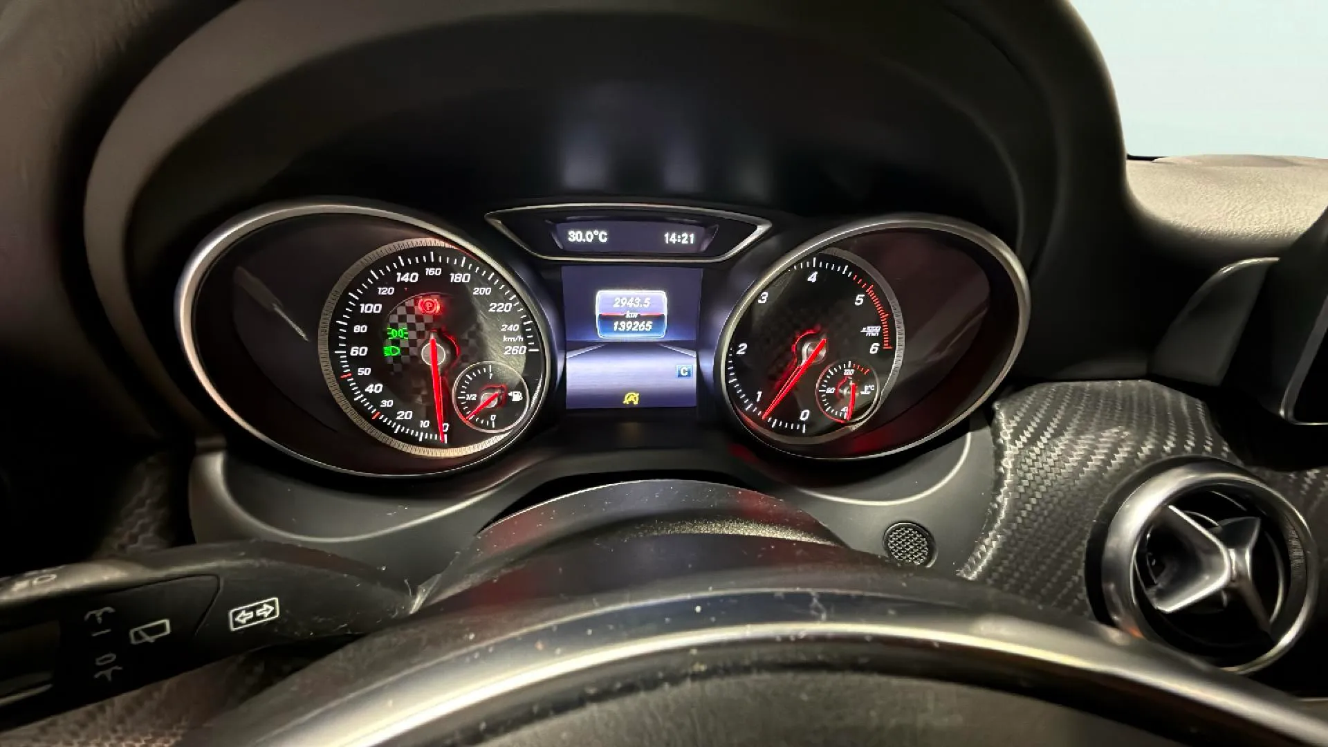 Mercedes-Benz Clase A A 200 d AMG Line - foto 13