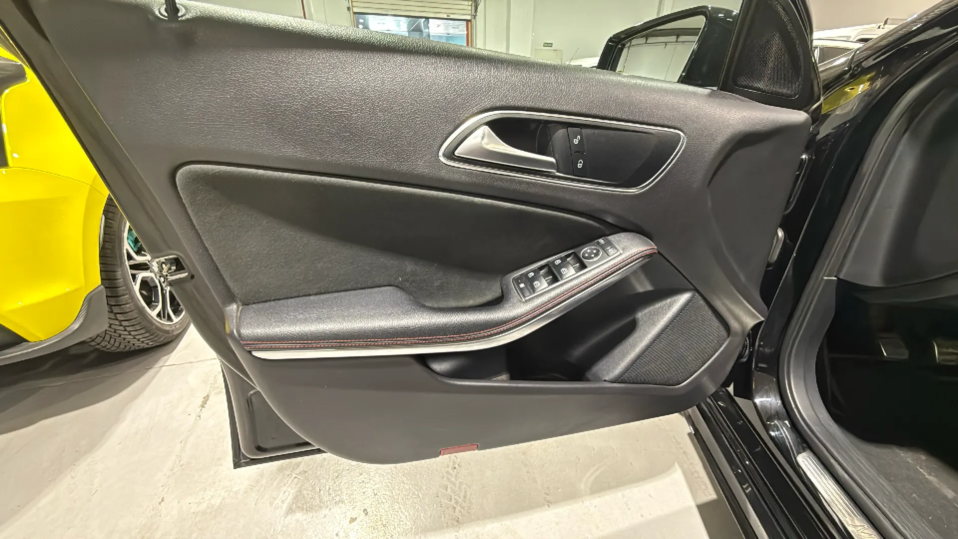 Mercedes-Benz Clase A A 200 d AMG Line - foto 9