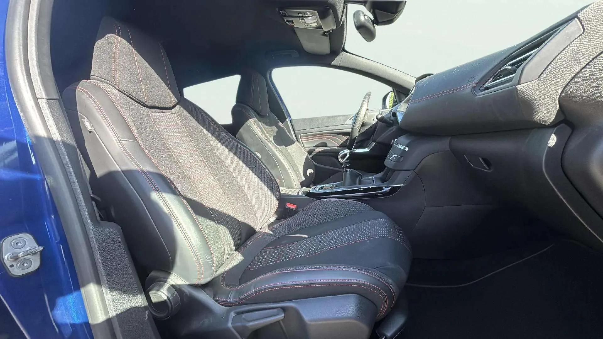 Peugeot 308 SW GT Line 2.0 BlueHDi - foto 20