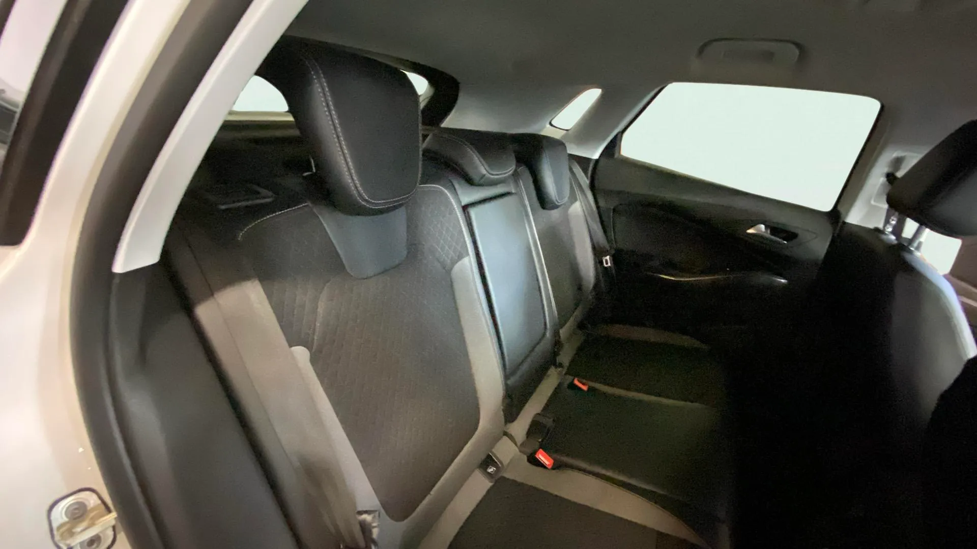 Opel Grandland 1.2 Turbo Selective - foto 15