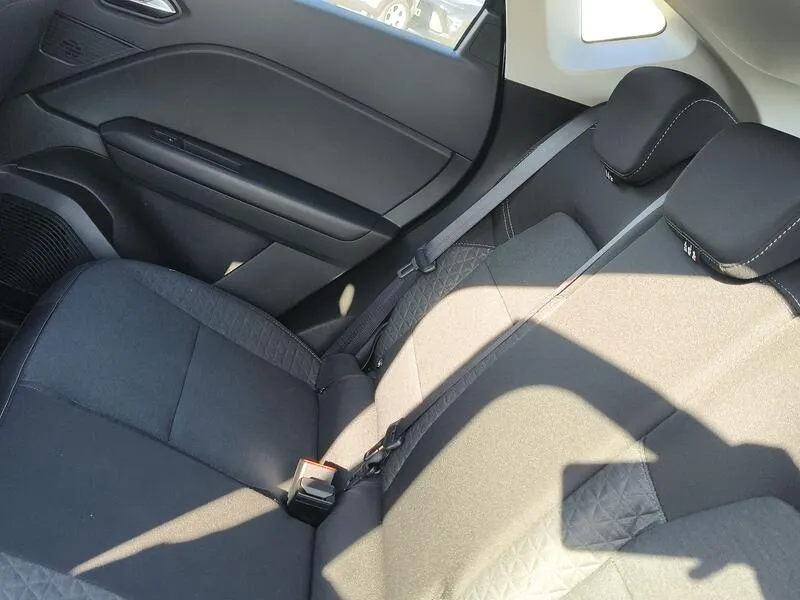 Renault Captur TCe equilibre - foto 33