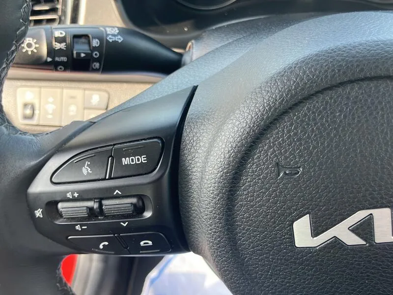 Kia Rio 1.0 T-GDi Drive - foto 41