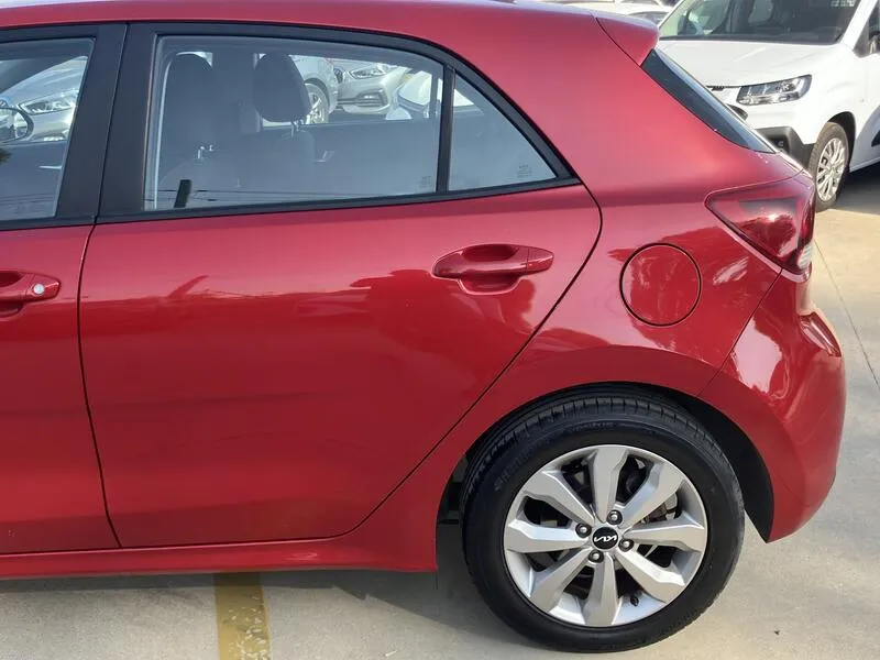 Kia Rio 1.0 T-GDi Drive - foto 21