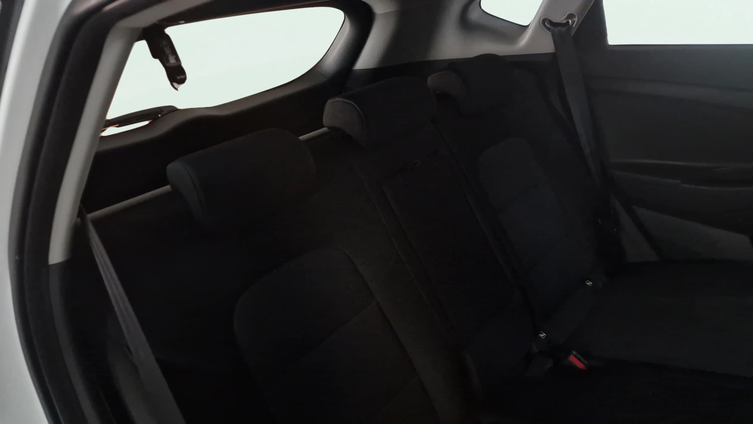 Hyundai Tucson 1.6 CRDi Essence 4x2 - foto 23