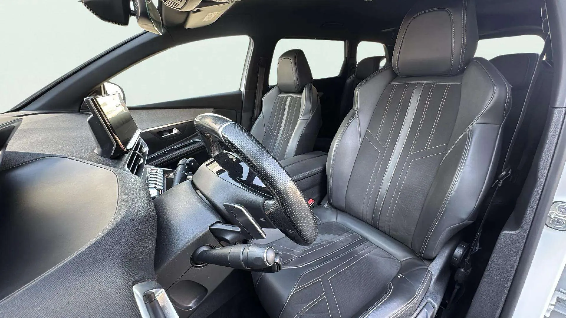 Peugeot 5008 1.5 BlueHDi GT Pack EAT8 - foto 8