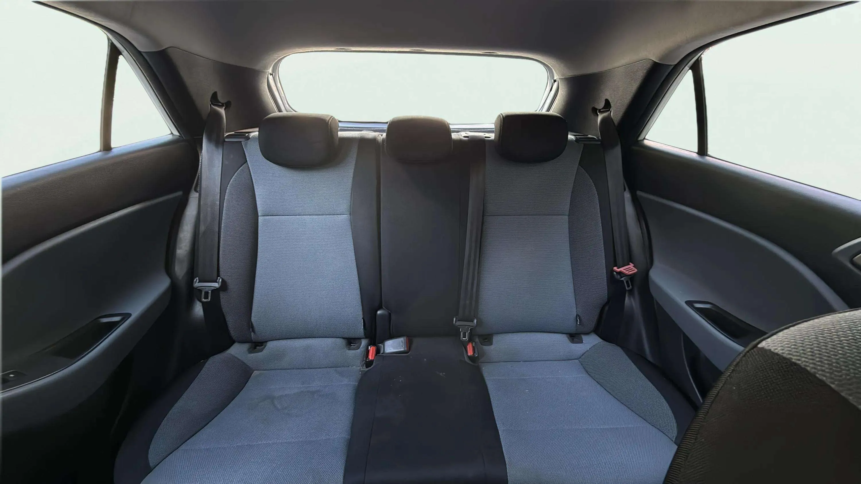 Hyundai i20 1.2 MPI Essence - foto 16