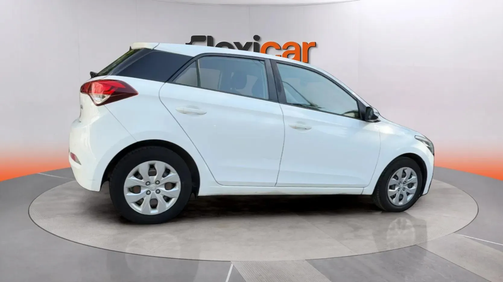 Hyundai i20 1.2 MPI Essence - foto 5