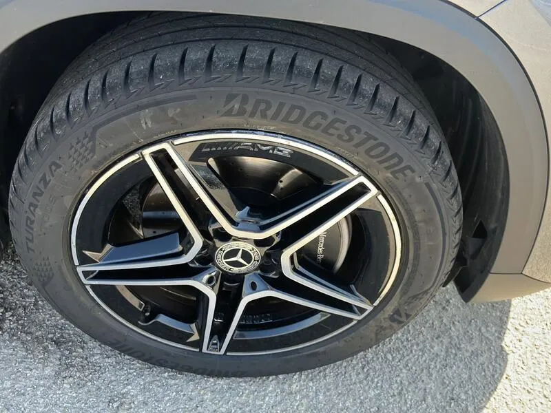 Mercedes-Benz GLA 250e - foto 33