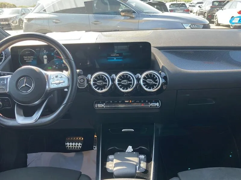 Mercedes-Benz GLA 250e - foto 24