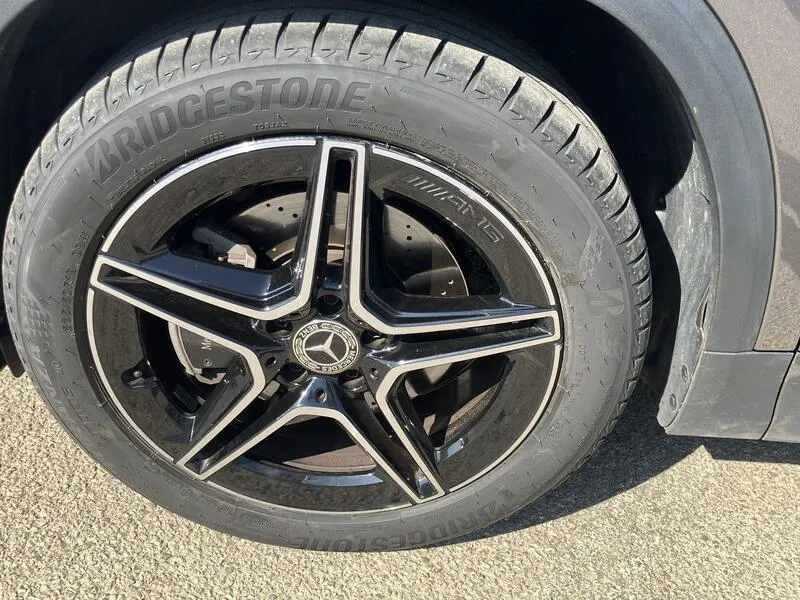 Mercedes-Benz GLA 250e - foto 28