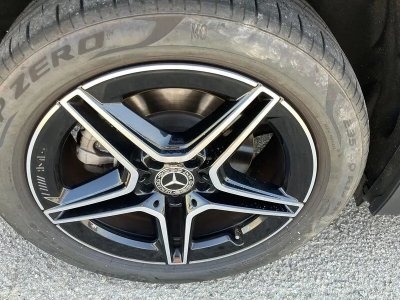 Mercedes-Benz GLA 250e - foto 32