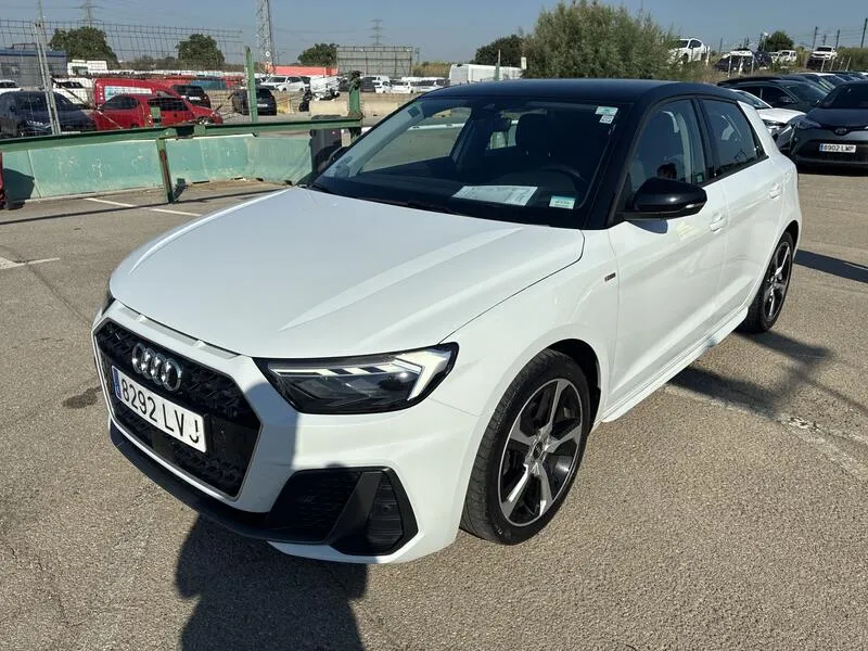 Audi A1 Sportback Adrenalin 30 TFSI S tron