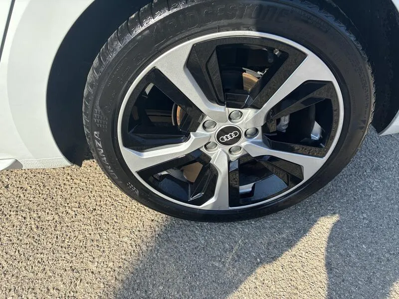 Audi A1 Sportback Adrenalin 30 TFSI S tron - foto 35