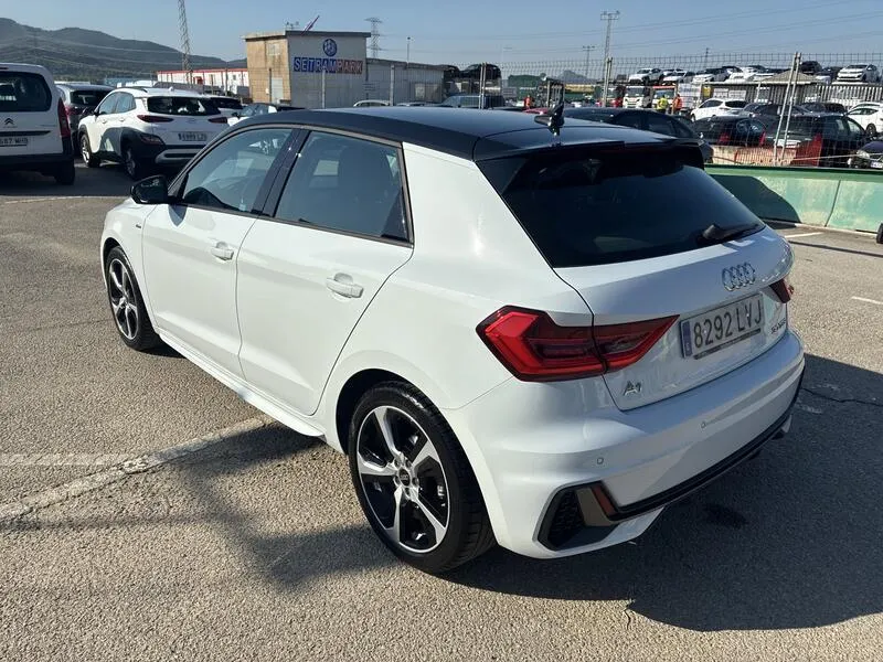 Audi A1 Sportback Adrenalin 30 TFSI S tron - foto 4