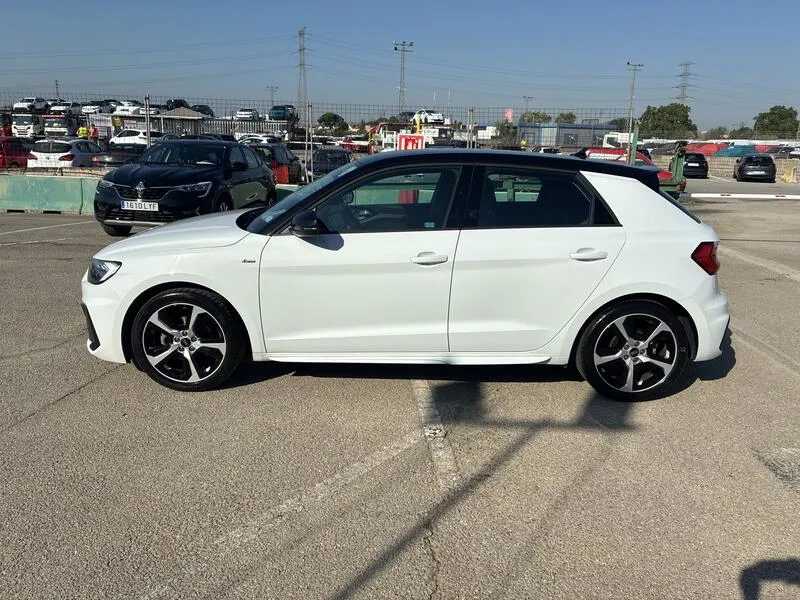 Audi A1 Sportback Adrenalin 30 TFSI S tron - foto 3