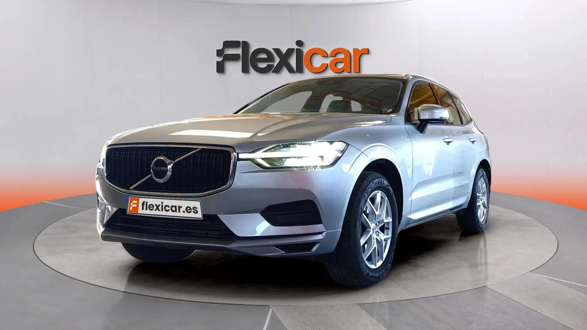 Volvo XC60 2.0 T4 Momentum - foto 7