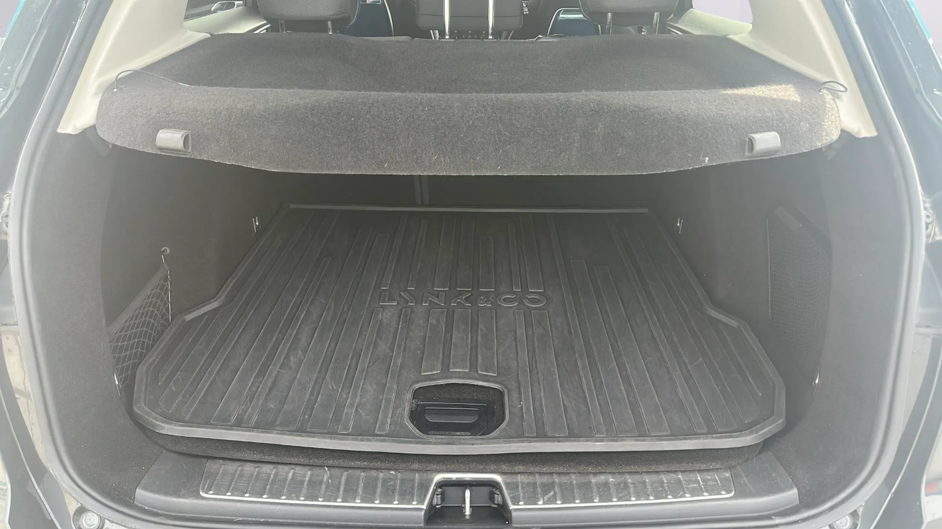 Lynk & Co 01 1.5 PHEV - foto 20