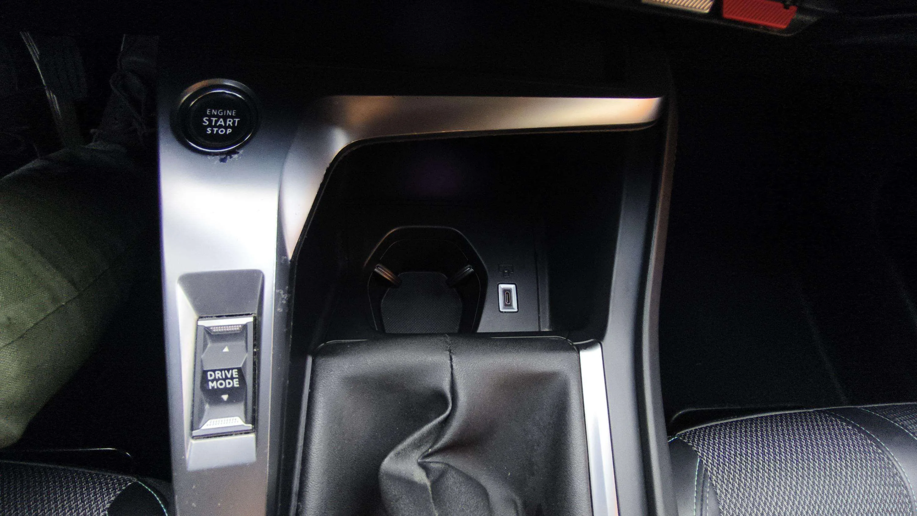 Peugeot 308 Active Pack PureTech 110 - foto 24