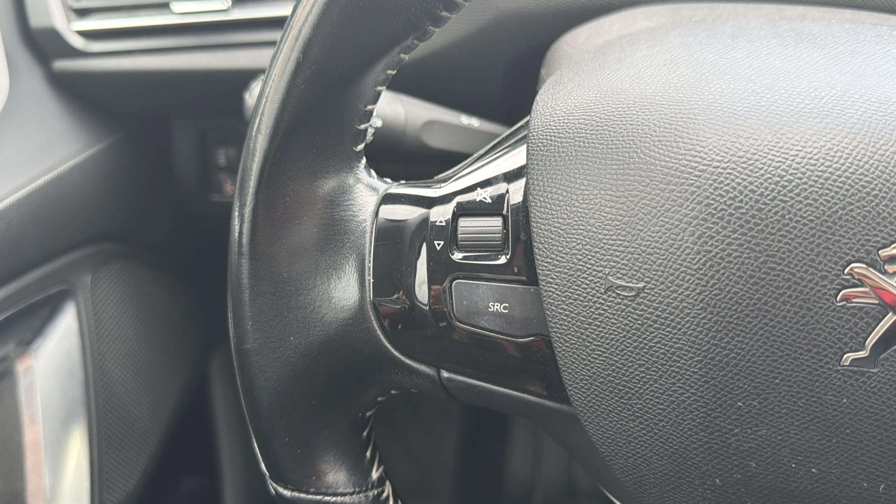 Peugeot 308 SW Active 1.6 BlueHDi - foto 13