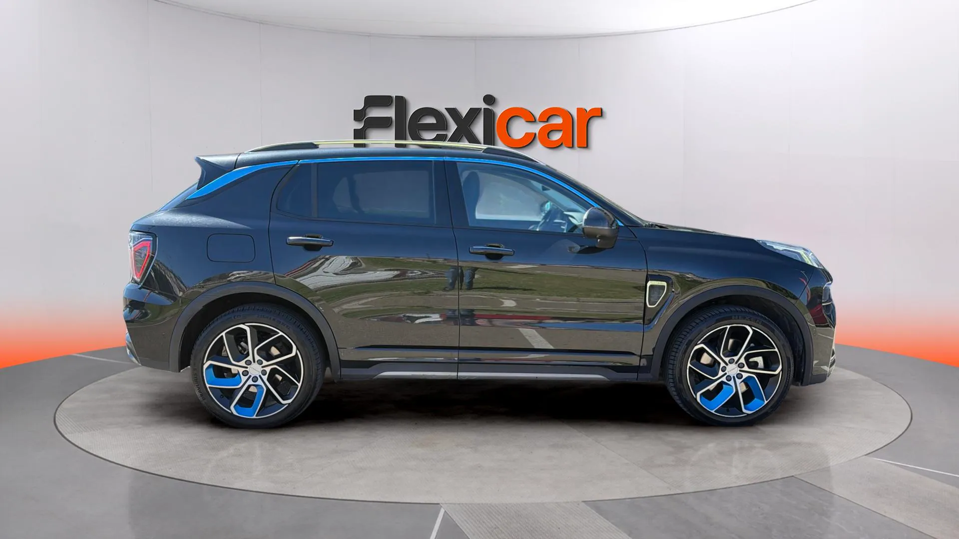 Lynk & Co 01 1.5 PHEV 6. - foto 8