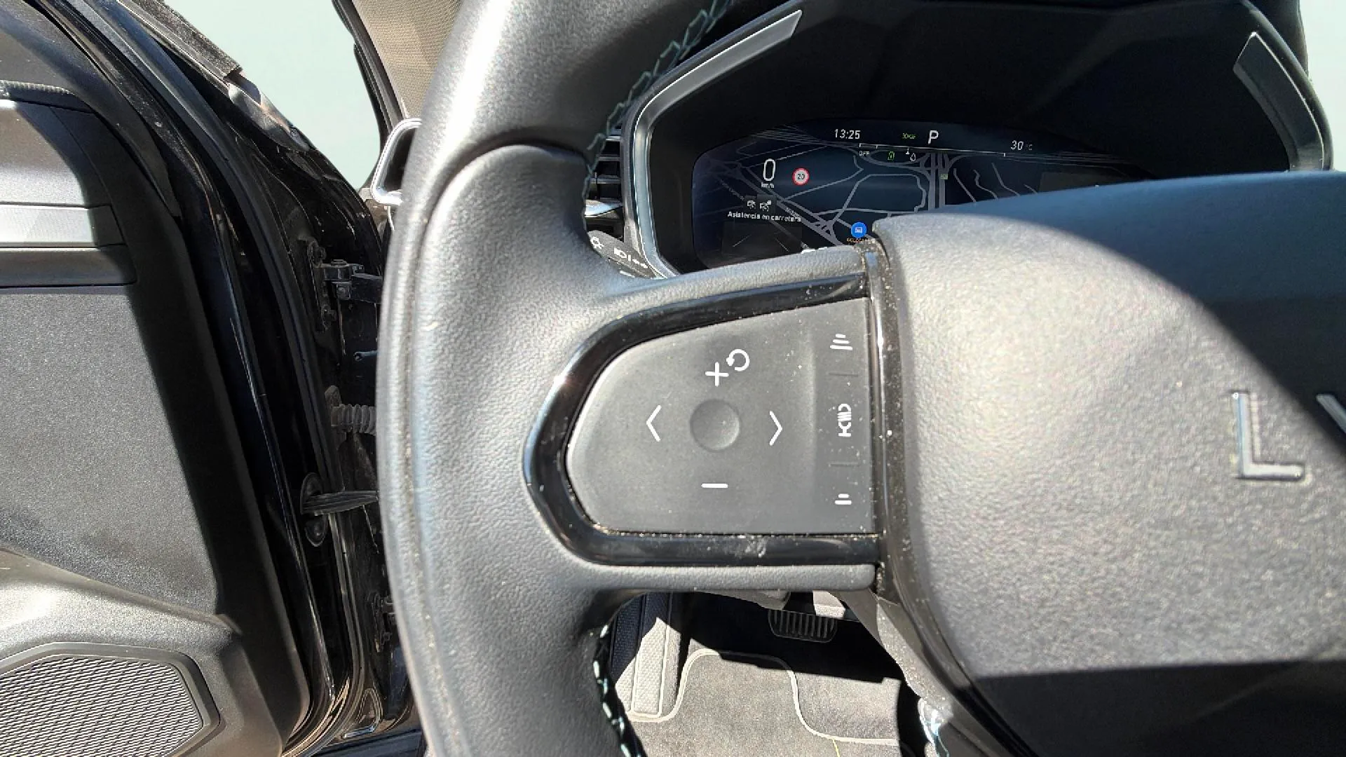 Lynk & Co 01 1.5 PHEV 6. - foto 20
