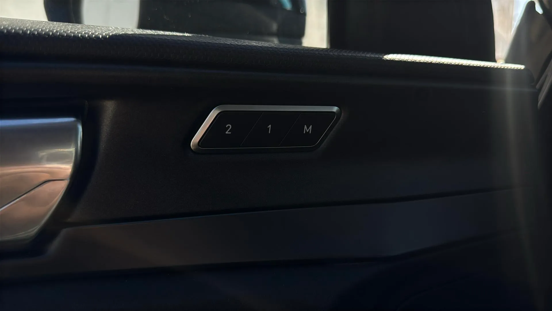Lynk & Co 01 1.5 PHEV 6. - foto 24