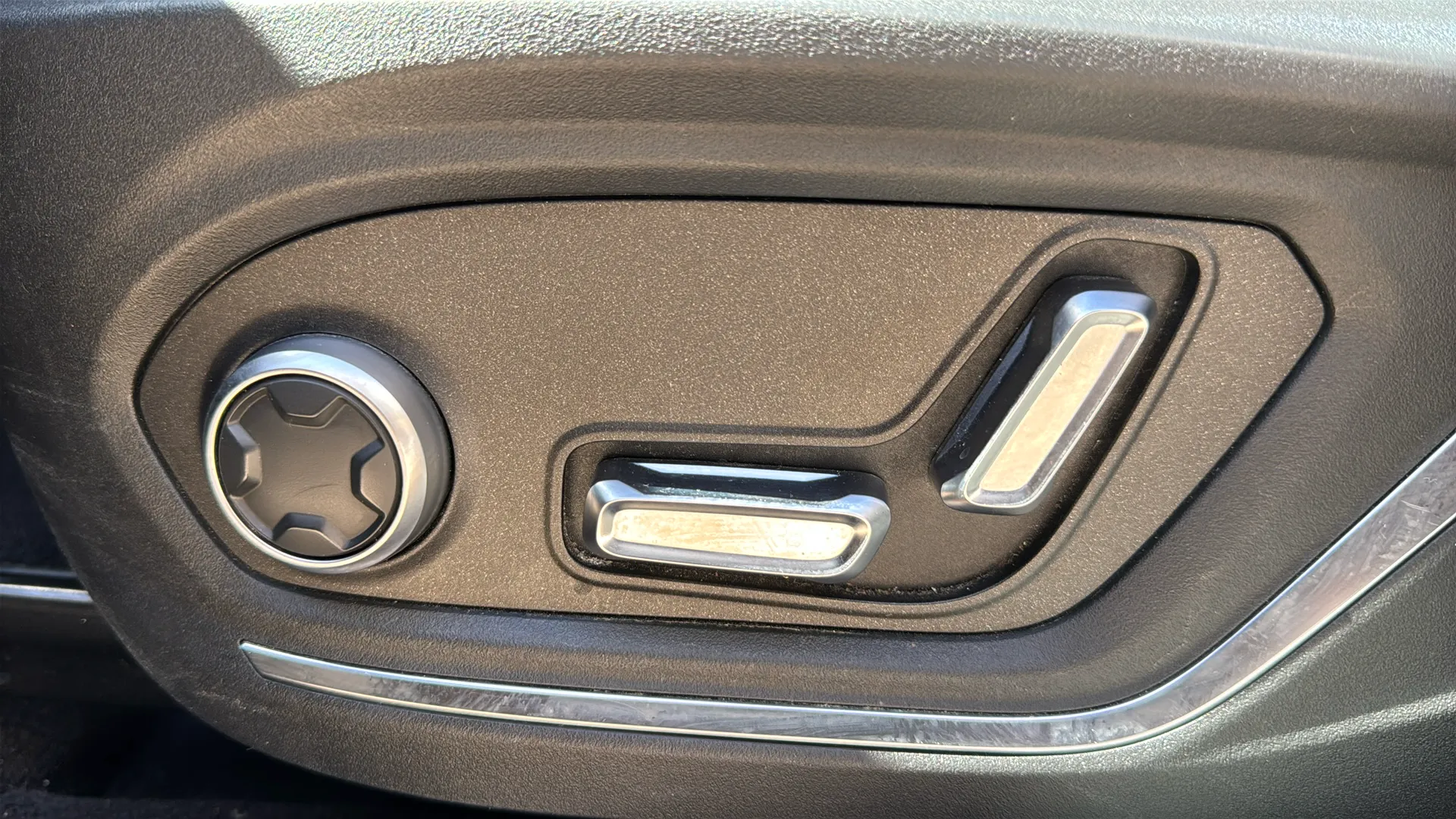 Lynk & Co 01 1.5 PHEV 6. - foto 22
