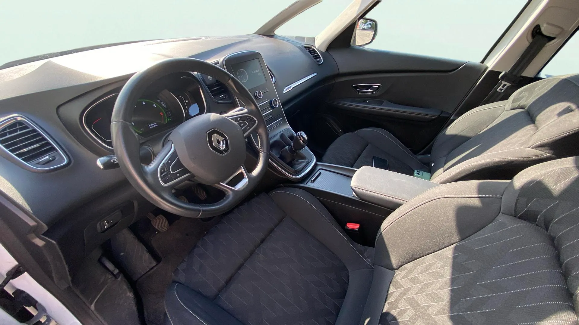 Renault Scénic Limited TCe GPF - foto 17