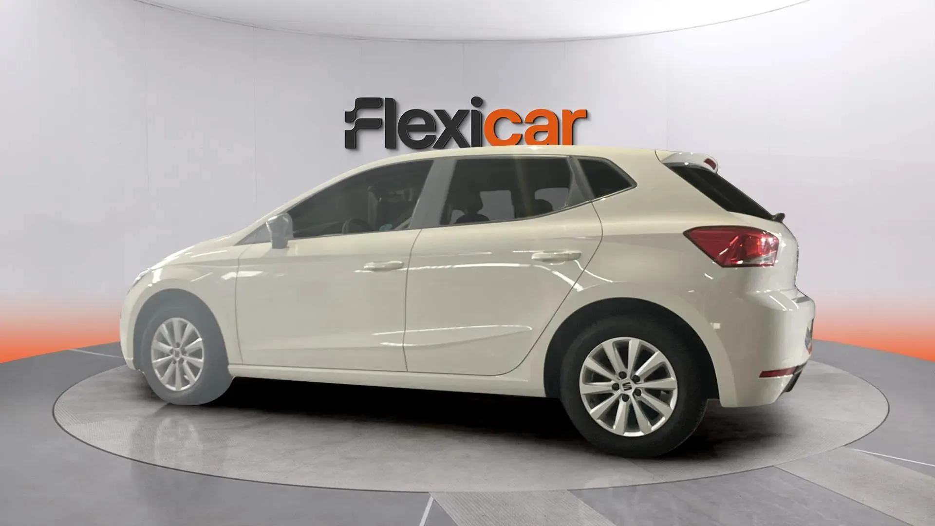 SEAT Ibiza 1.0 MPI Reference - foto 5