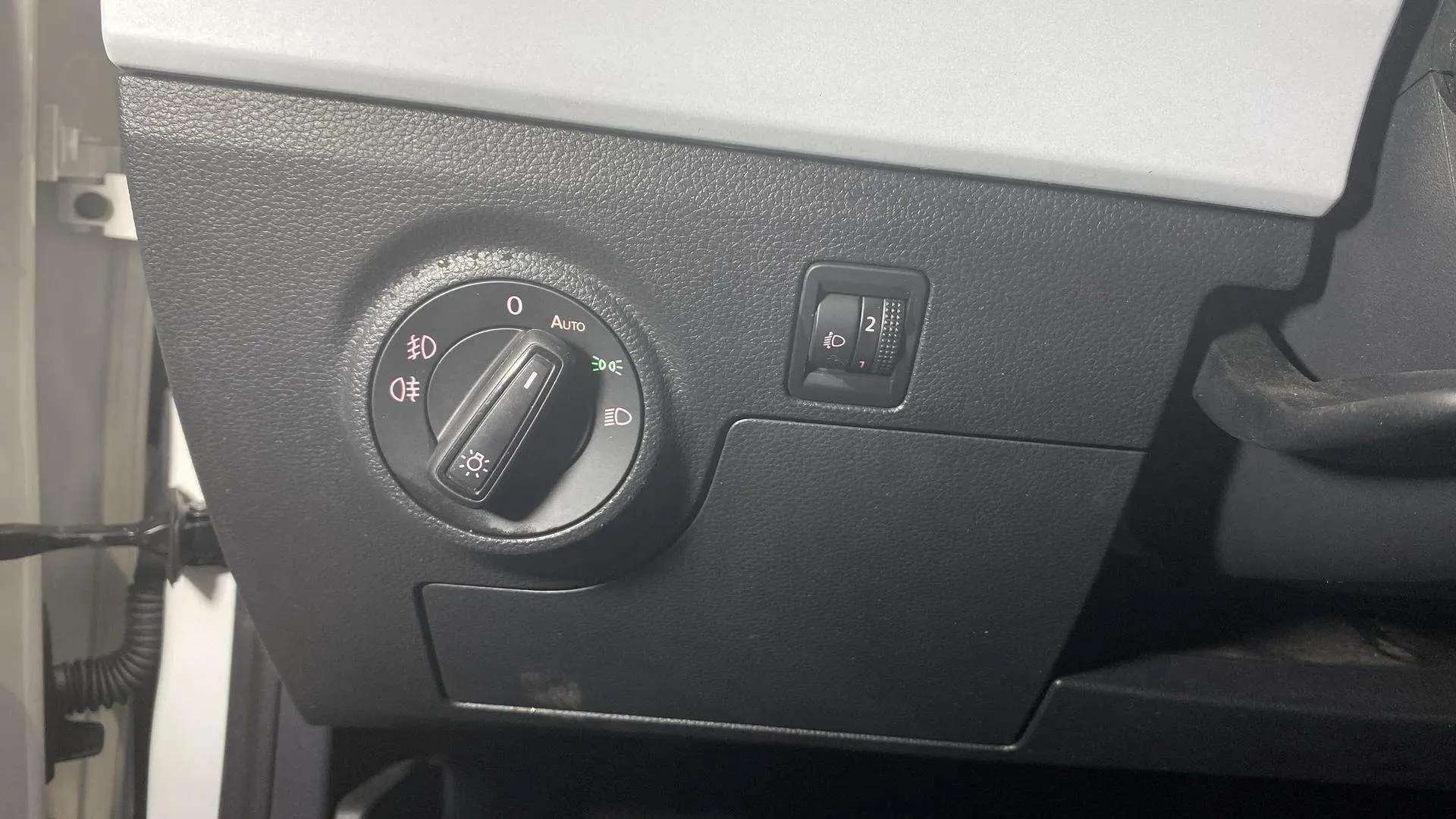 SEAT Ibiza 1.0 MPI Reference - foto 28