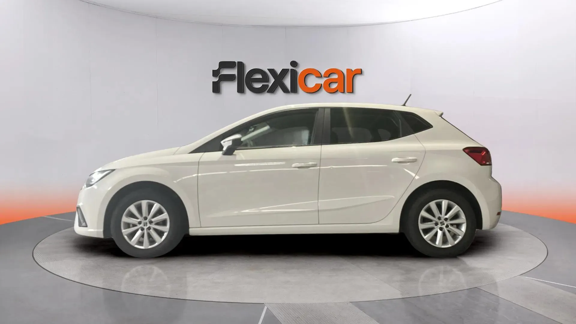 SEAT Ibiza 1.0 MPI Reference - foto 4