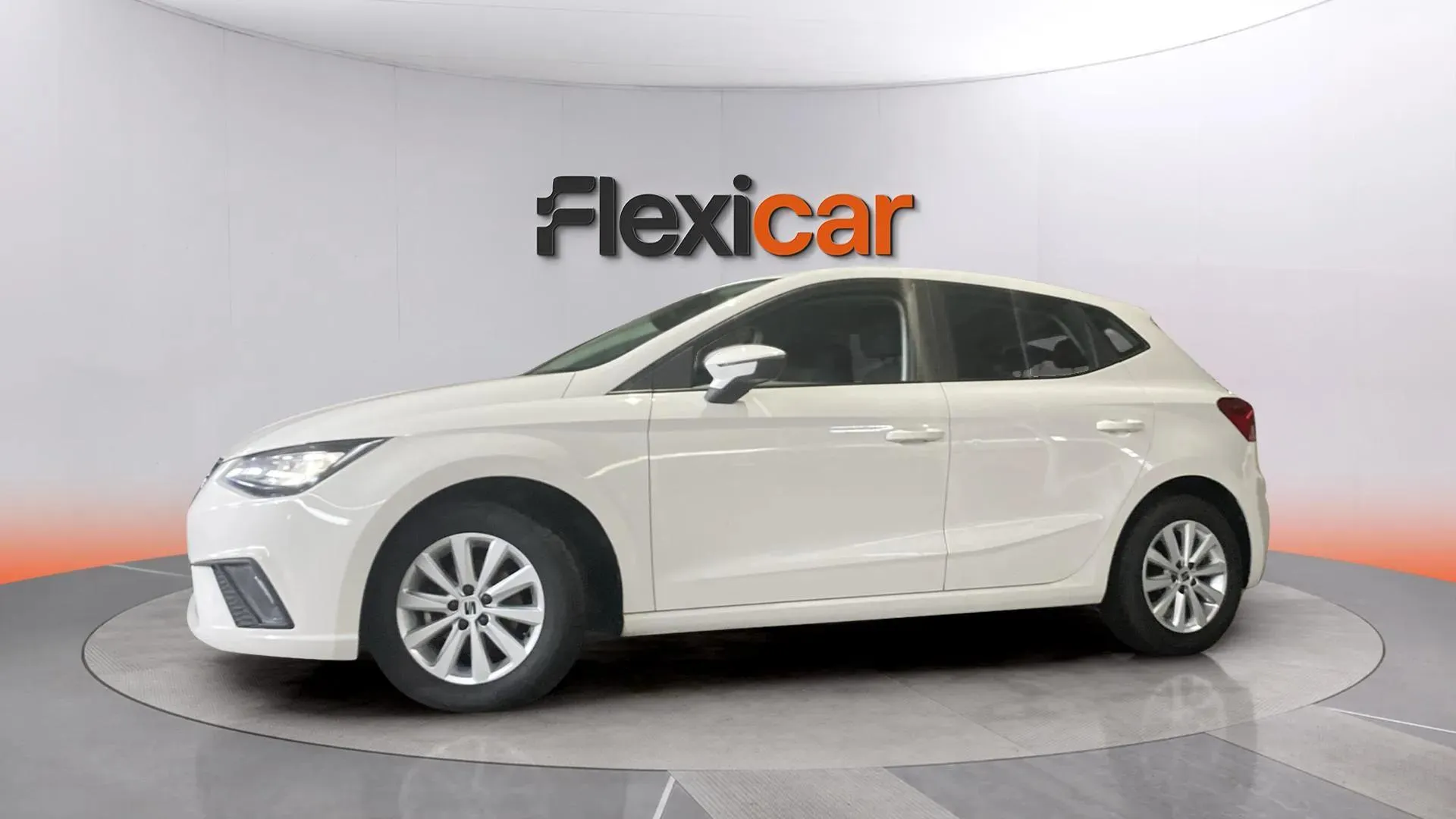 SEAT Ibiza 1.0 MPI Reference - foto 3