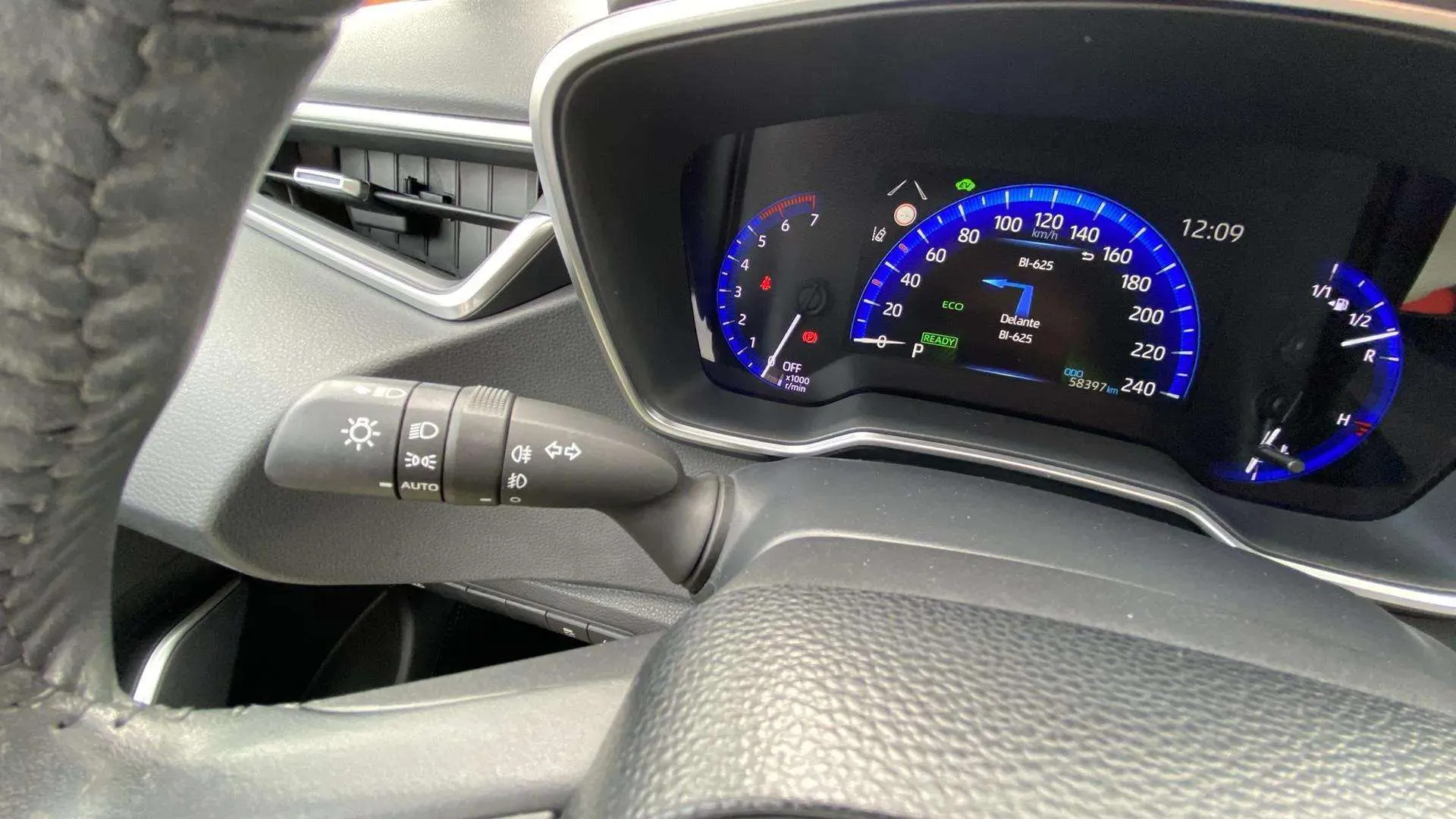 Toyota Corolla 1.8 125H Active Tech E-CVT - foto 20