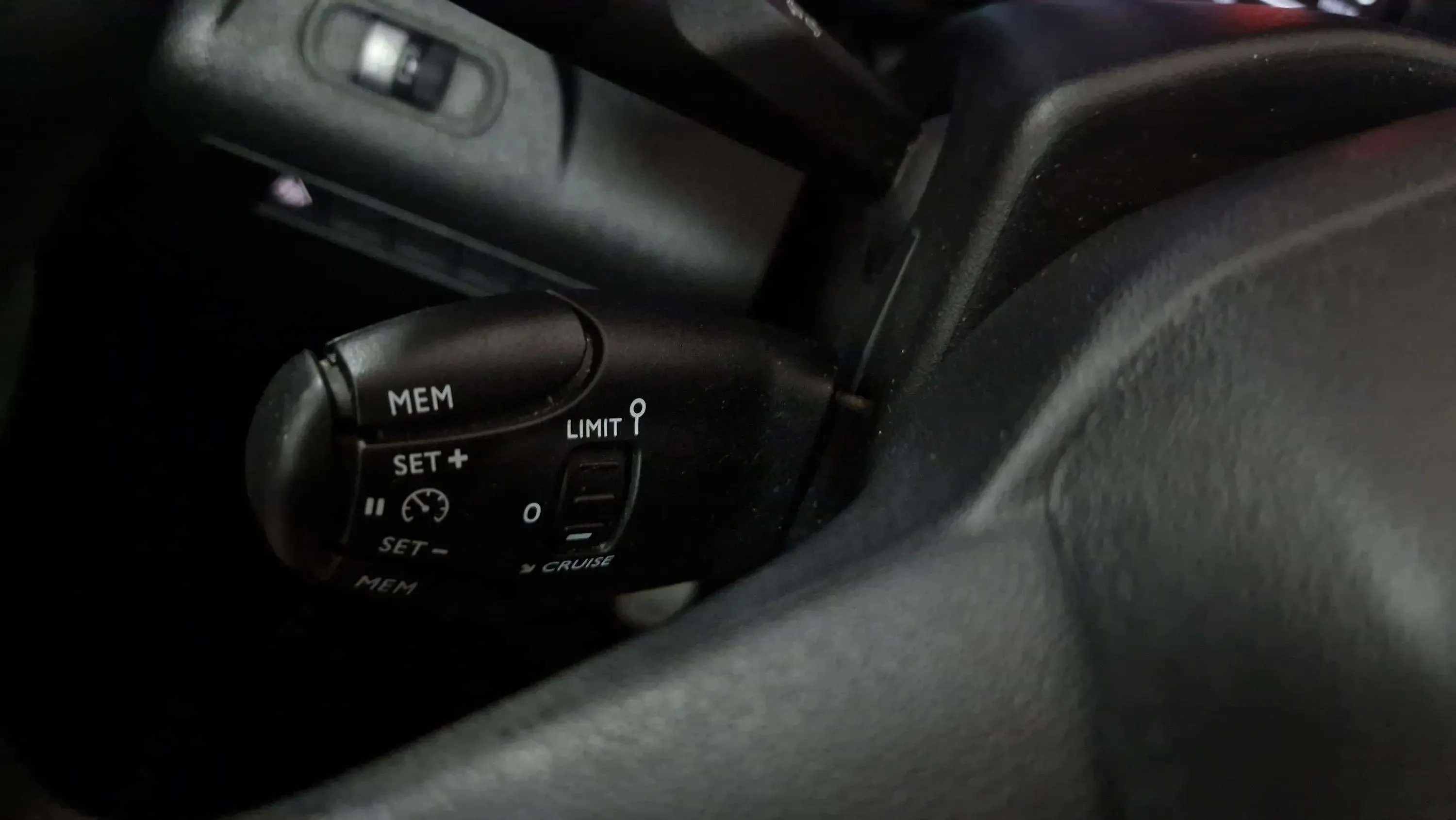 Citroën Berlingo Talla M BlueHDi 100 100 AÑOS - foto 17
