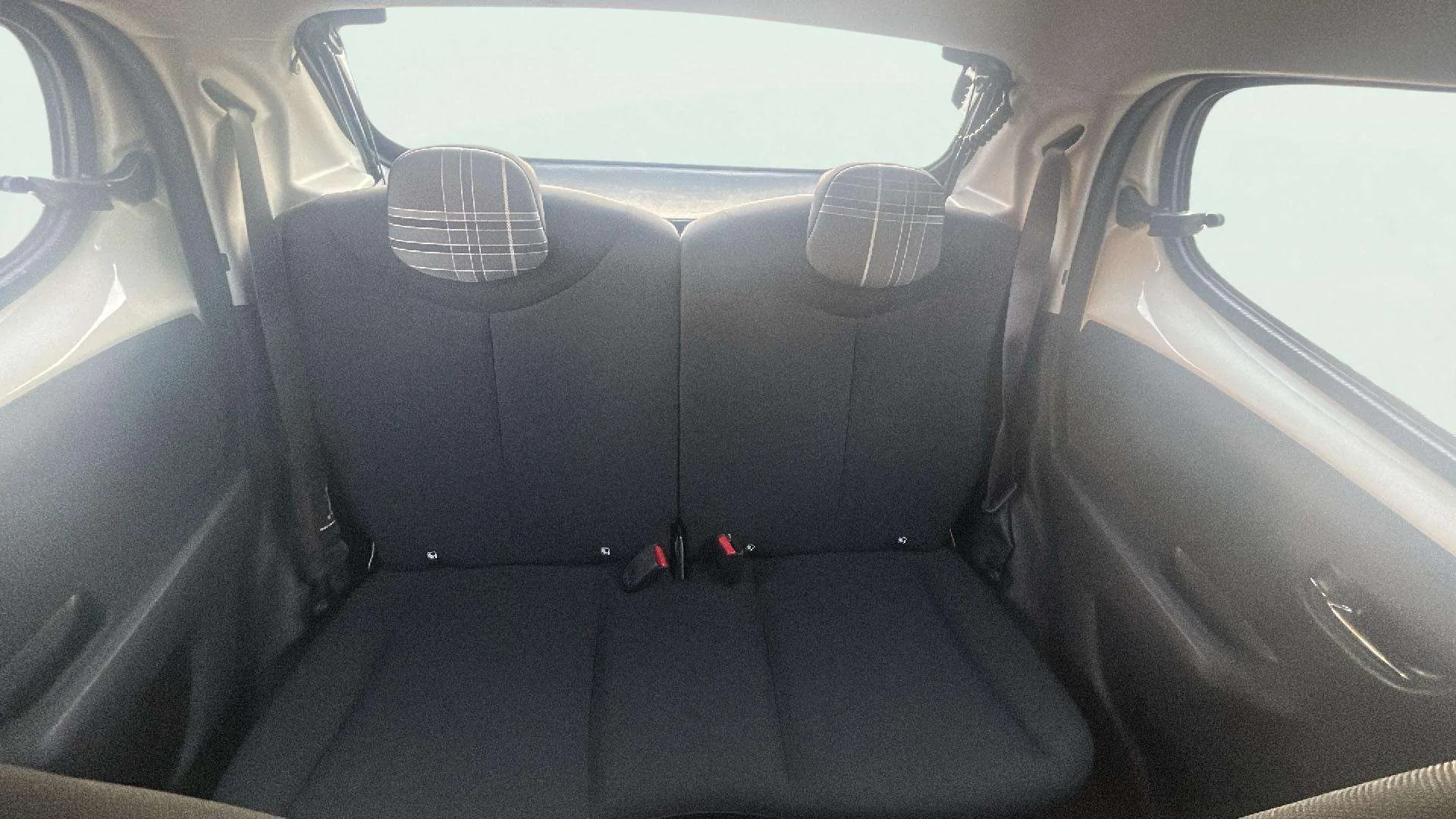 Peugeot 108 Allure 1.2 PureTech - foto 19