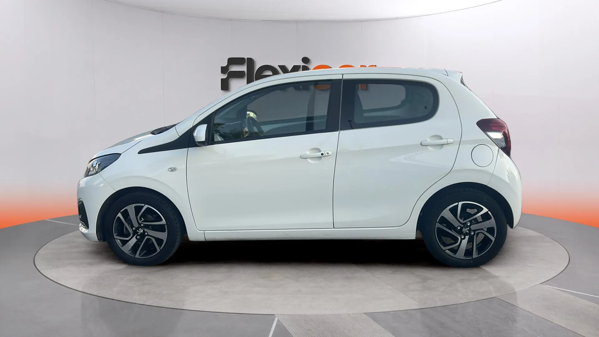 Peugeot 108 Allure 1.2 PureTech - foto 5