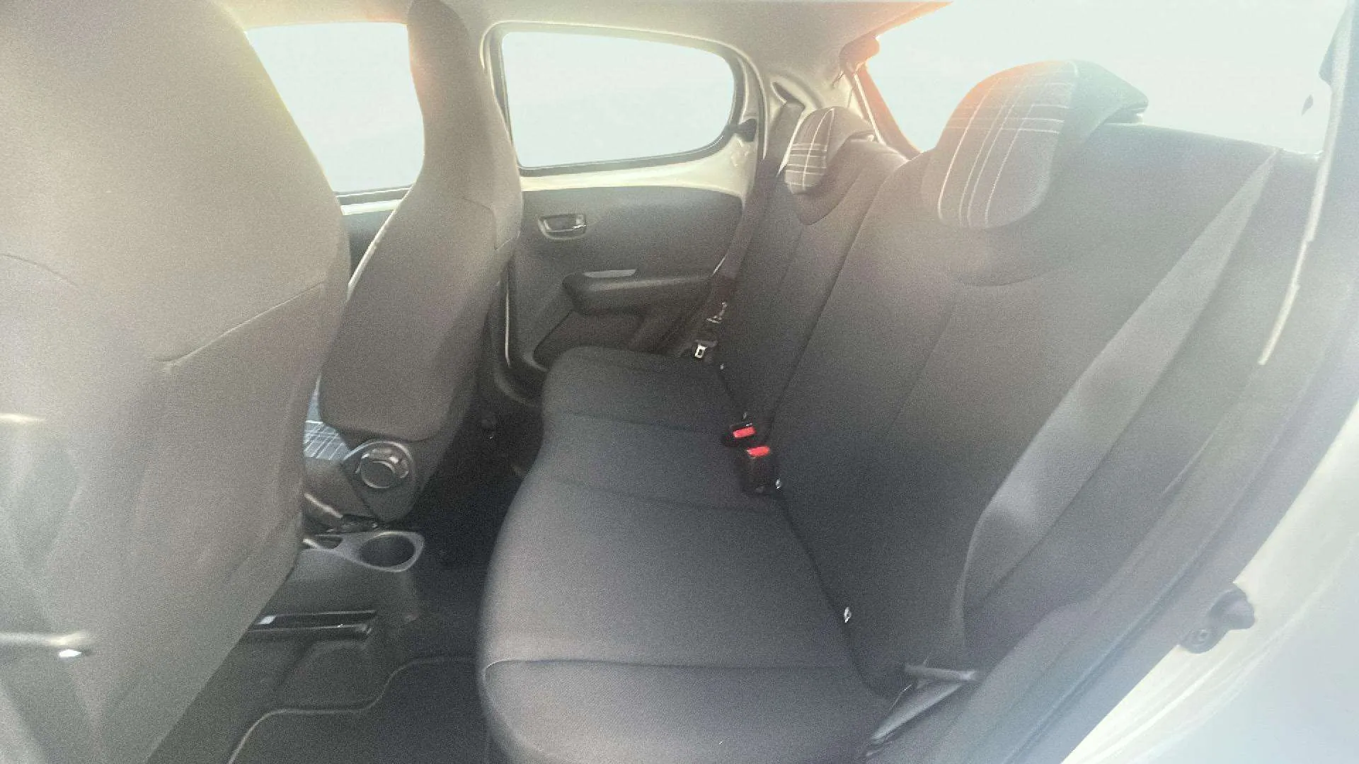 Peugeot 108 Allure 1.2 PureTech - foto 18