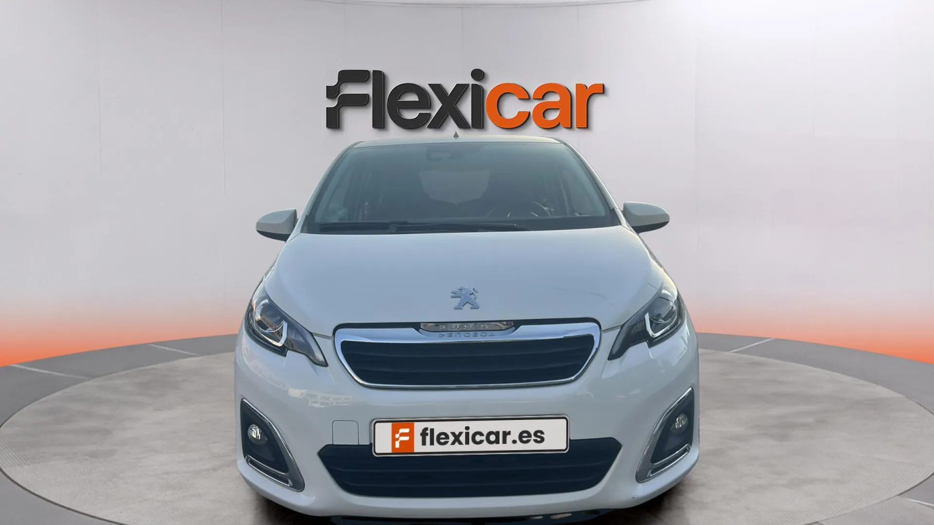 Peugeot 108 Allure 1.2 PureTech - foto 2