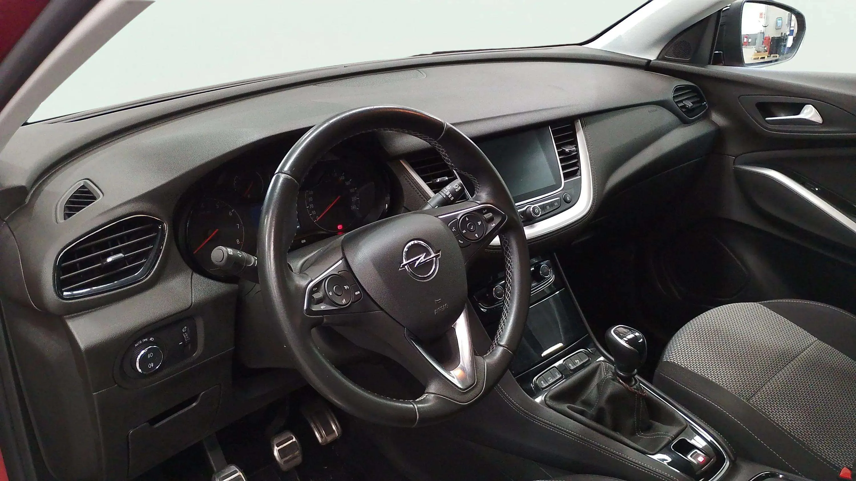 Opel Grandland 1.2 Turbo 120 Aniversario - foto 17