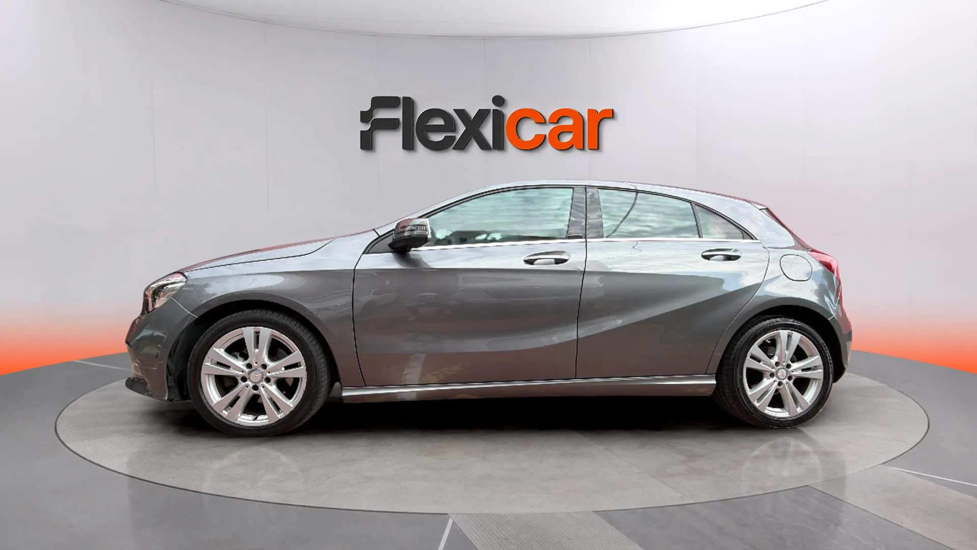 Mercedes-Benz Clase A A 200 d - foto 4